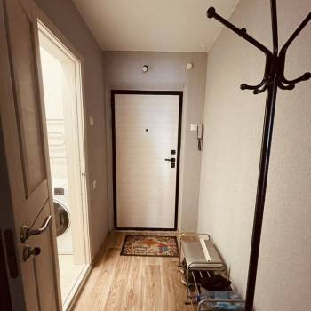 Сдается Многокомнатная квартира, 60 м²