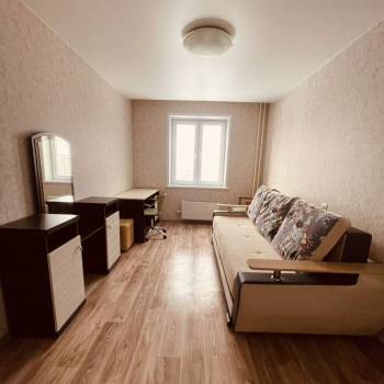 Сдается Многокомнатная квартира, 60 м²