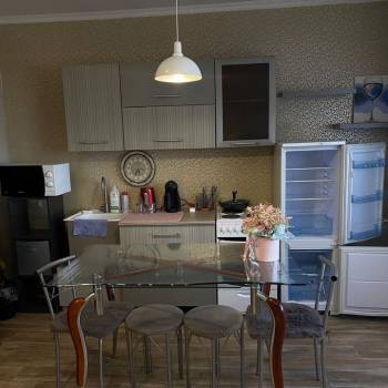 Сдается 1-комнатная квартира, 44 м²