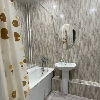 Сдается 1-комнатная квартира, 46 м²