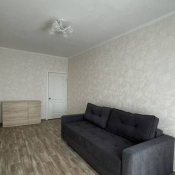 Сдается 1-комнатная квартира, 46 м²