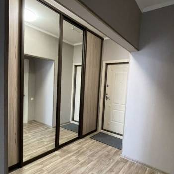 Сдается 1-комнатная квартира, 46 м²