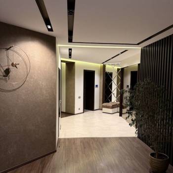 Продается 3-х комнатная квартира, 132 м²