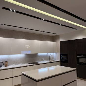 Продается 3-х комнатная квартира, 132 м²
