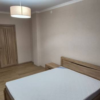 Сдается 2-х комнатная квартира, 65 м²