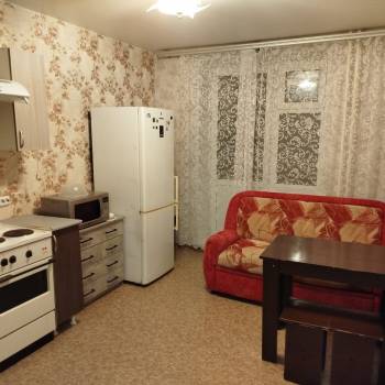Сдается 1-комнатная квартира, 37 м²