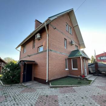 Продается Дом, 280 м²