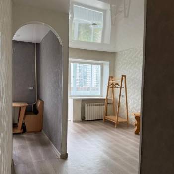 Продается 1-комнатная квартира, 28,3 м²