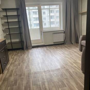 Продается 1-комнатная квартира, 40,4 м²