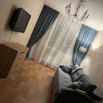 Сдается 1-комнатная квартира, 37 м²
