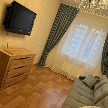 Сдается 1-комнатная квартира, 37 м²