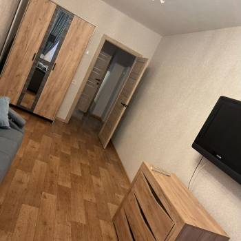 Сдается 1-комнатная квартира, 37 м²