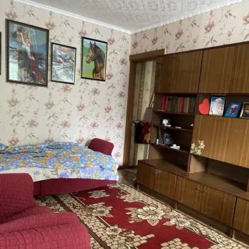 Продается Многокомнатная квартира, 61,1 м²