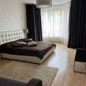 Продается 1-комнатная квартира, 67,4 м²