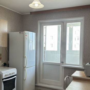 Продается 1-комнатная квартира, 36,6 м²