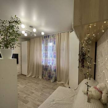 Продается 1-комнатная квартира, 31 м²