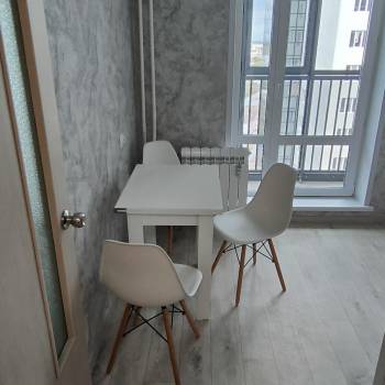 Сдается 1-комнатная квартира, 42 м²