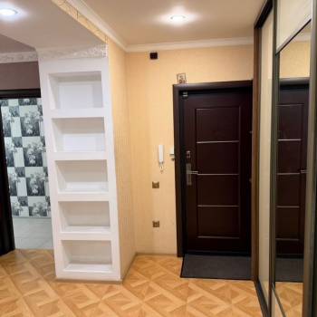 Сдается 2-х комнатная квартира, 62 м²