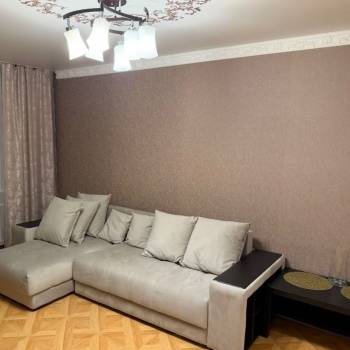 Сдается 2-х комнатная квартира, 62 м²