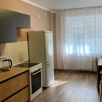 Сдается 1-комнатная квартира, 41,3 м²