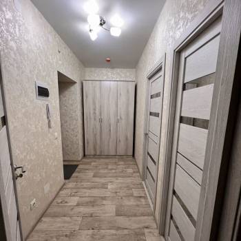 Сдается 1-комнатная квартира, 42 м²
