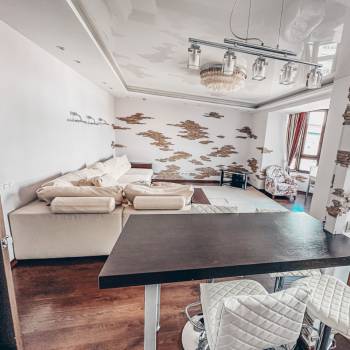Сдается Многокомнатная квартира, 100 м²