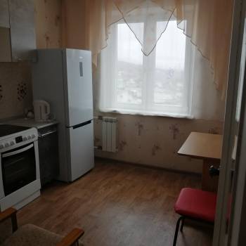 Сдается 1-комнатная квартира, 41 м²