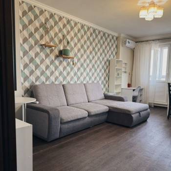 Сдается 2-х комнатная квартира, 56 м²