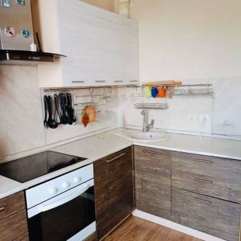 Сдается 1-комнатная квартира, 42 м²