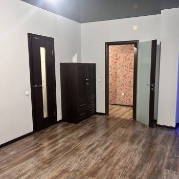Сдается 2-х комнатная квартира, 70 м²
