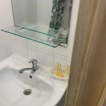 Сдается 1-комнатная квартира, 55 м²