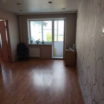 Продается Многокомнатная квартира, 61,9 м²