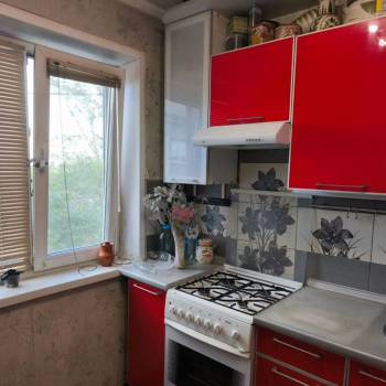 Продается Многокомнатная квартира, 61,9 м²