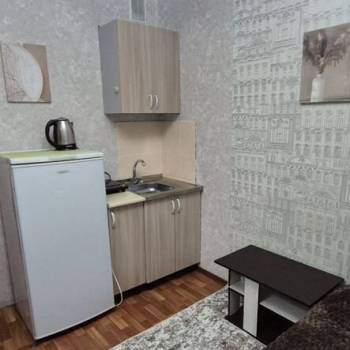 Продается 1-комнатная квартира, 14 м²