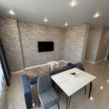 Сдается 2-х комнатная квартира, 52,4 м²