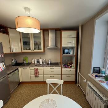 Сдается 2-х комнатная квартира, 58 м²