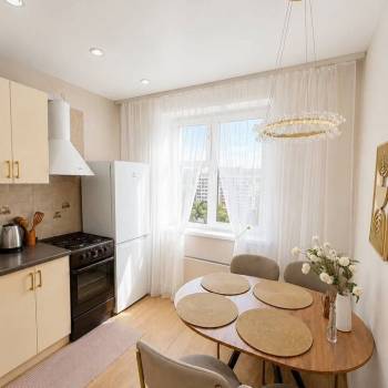 Продается 1-комнатная квартира, 40 м²
