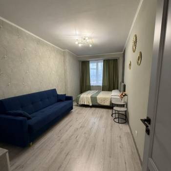 Сдается 1-комнатная квартира, 56 м²