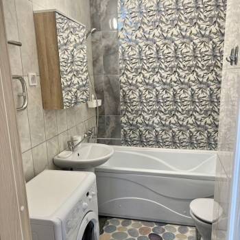 Сдается 2-х комнатная квартира, 67 м²