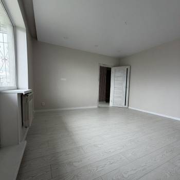 Продается 3-х комнатная квартира, 63,7 м²