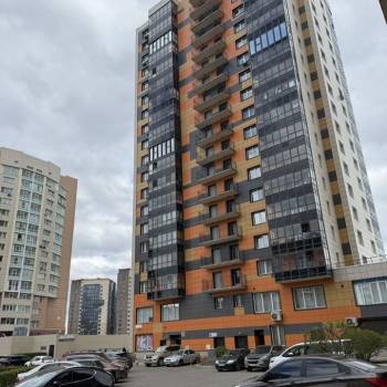 Сдается 2-х комнатная квартира, 72 м²