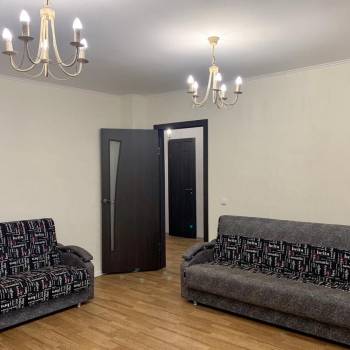 Сдается 2-х комнатная квартира, 72 м²