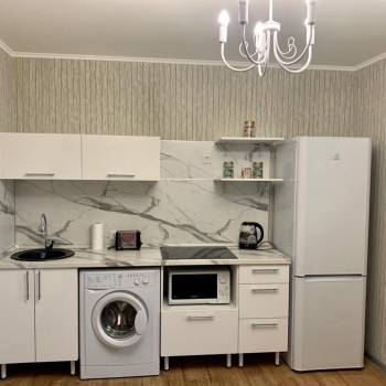 Сдается 2-х комнатная квартира, 72 м²