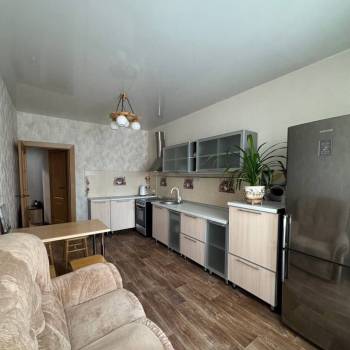 Сдается 1-комнатная квартира, 50 м²