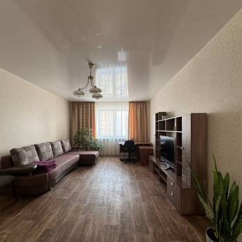 Сдается 1-комнатная квартира, 50 м²