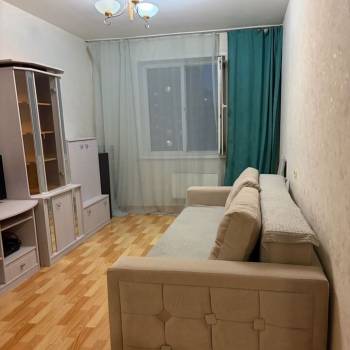 Сдается 1-комнатная квартира, 36,2 м²