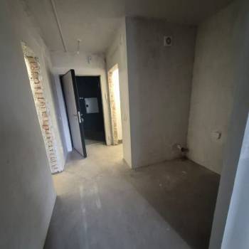 Продается 1-комнатная квартира, 30,4 м²