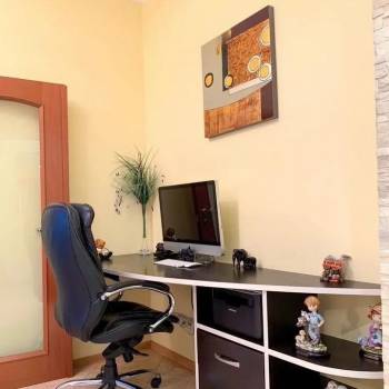 Продается 2-х комнатная квартира, 86 м²