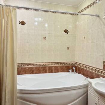 Продается 2-х комнатная квартира, 86 м²