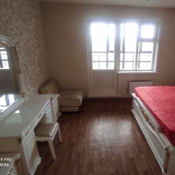 Сдается 1-комнатная квартира, 40 м²